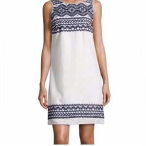 ❌ Max Studio shift dress